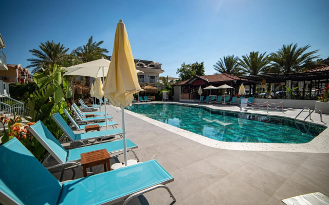 Blue Star Hotel