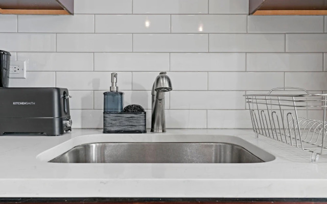 Cozy Studio - Leland 1N