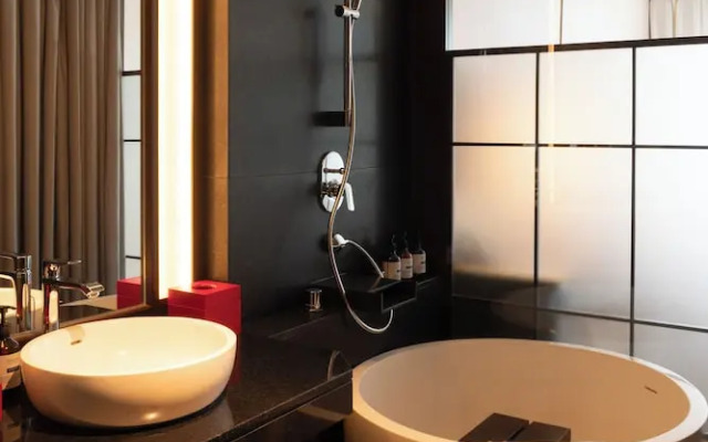 Suzu Saigon -  A Boutique Hotel