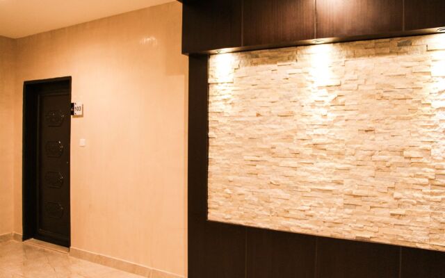Summerland Suites