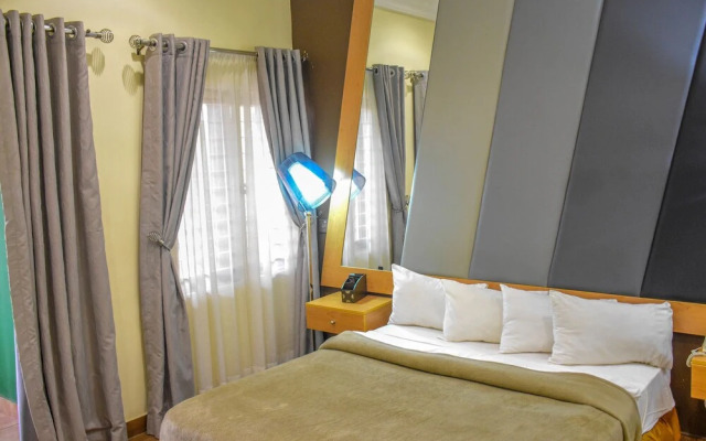 The Rodinia Hotel