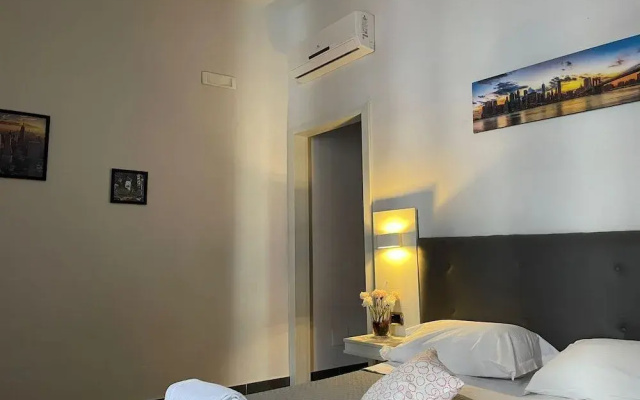 Hotel Oceania
