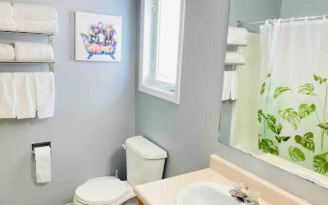 Sweet 5 bedrooms single house in Hinton