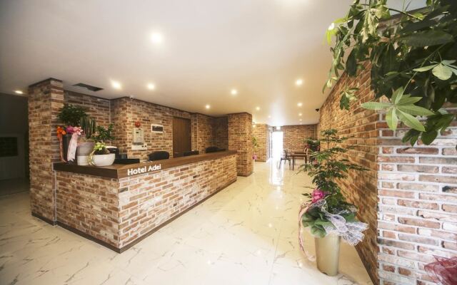 Hotel Adel