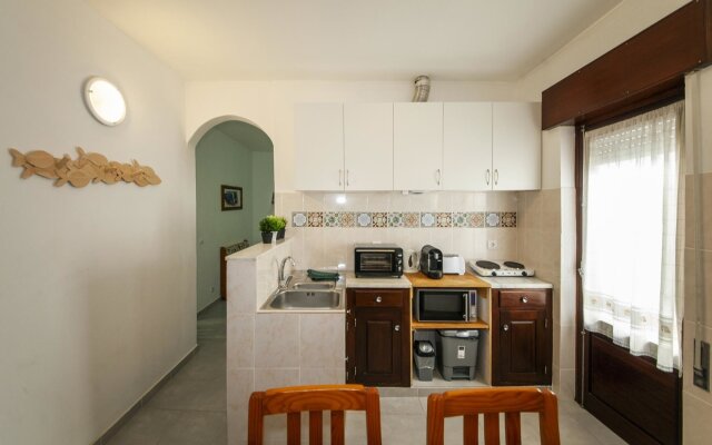 A13 - Ultra Central Studio