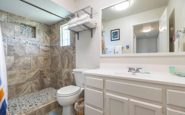 The Shell House Private Pool Pet Friendly