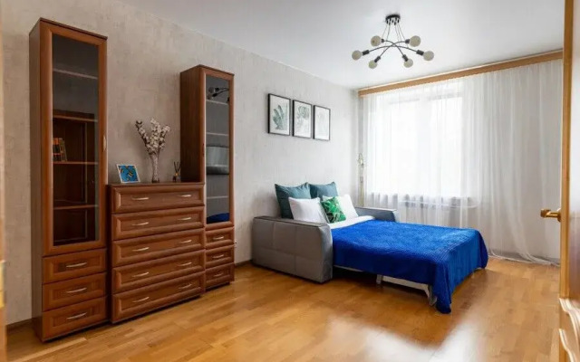 Апартаменты Квартирно на улице Антонова-Овсеенко, д.5, к. 2