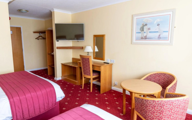 Tiverton Hotel Lounge & Venue