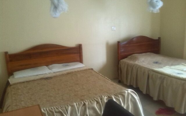 Nanyuki Simba Lodge