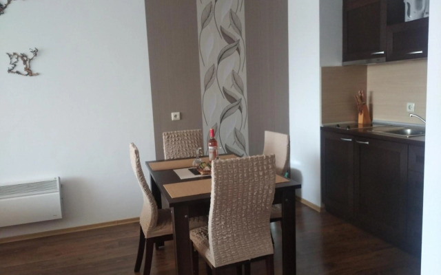 Нели 433 апартамент Bansko Royal Towers