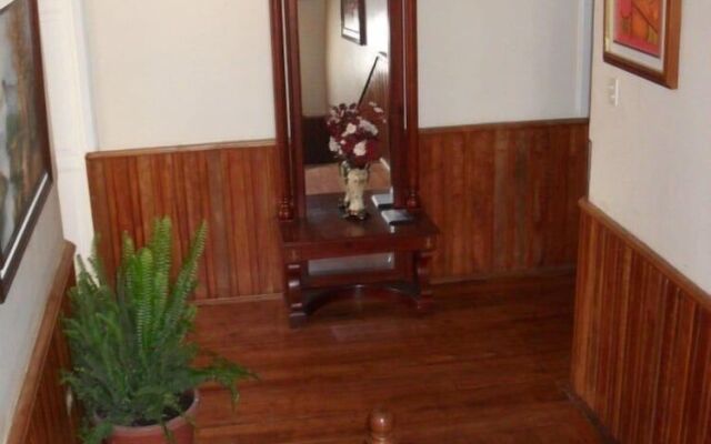 Hostal Volunteer House
