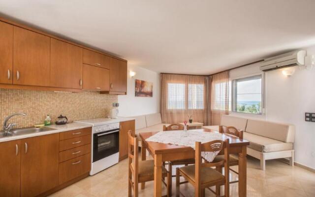 Mythos Beach Hotel