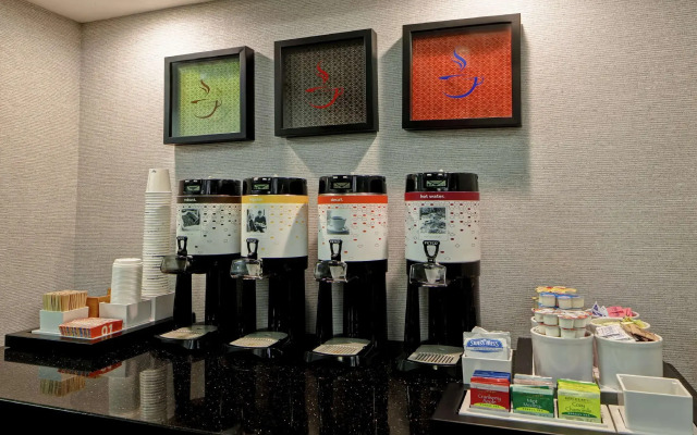 Hampton Inn Atlanta/Woodstock