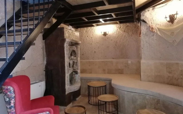 Pigeon Hotel