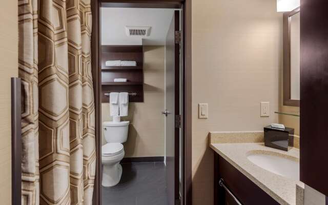 Best Western Plus Edmonton Airport