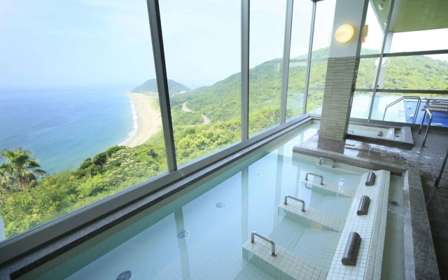 Irago Ocean Resort
