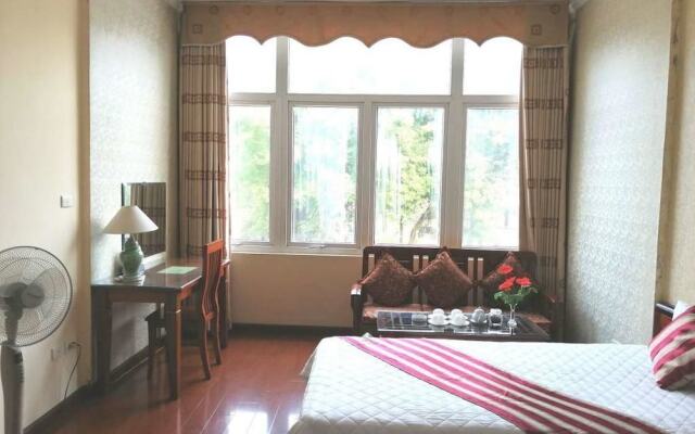 Clover Hotel