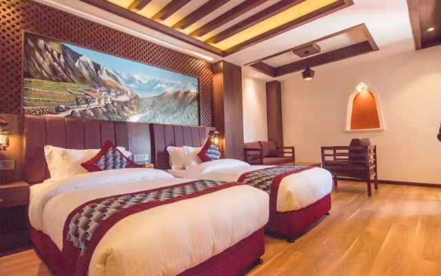 Everest Boutique Hotel
