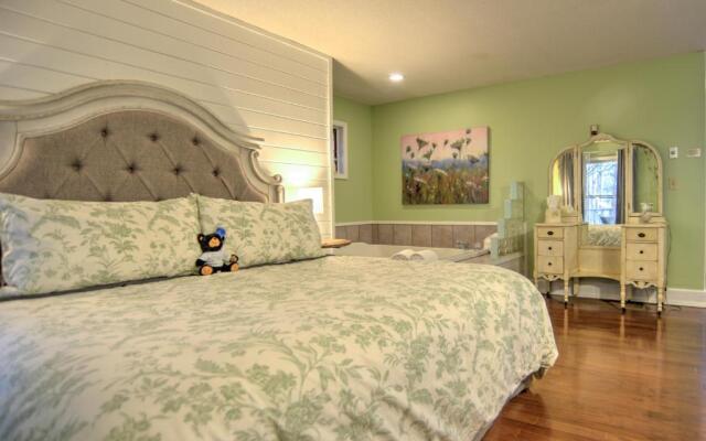 Blue Mountain Mist Country Inn & Spa