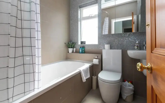 Beautiful & Cosy 2BD House - Southwark