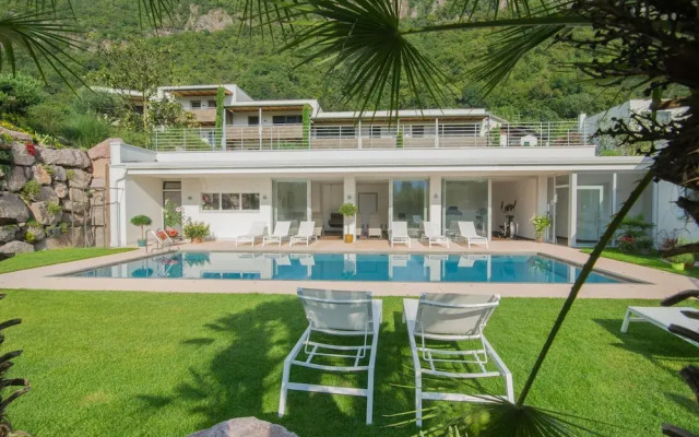 Belvilla by OYO Palm Loggia
