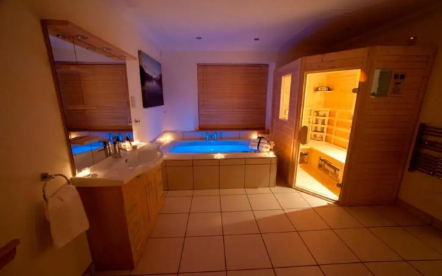Abhainn Cottage