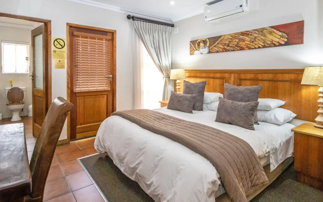 Sunward Park Guest House & Conference Centre