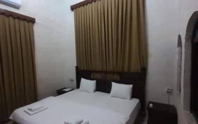 Joselin Hotel