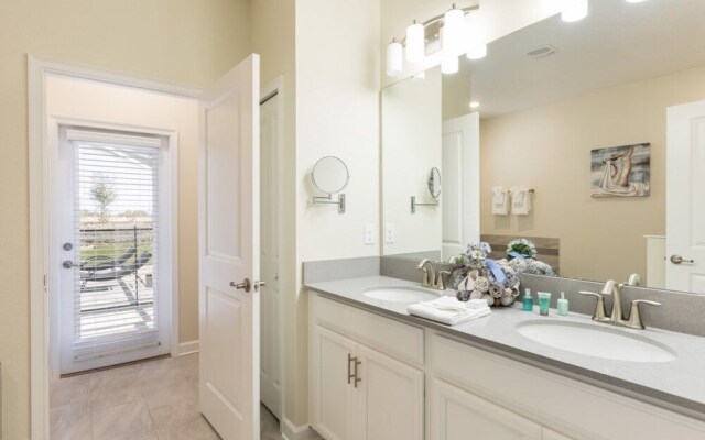 Amazing House! Champions Gate - 8915SD