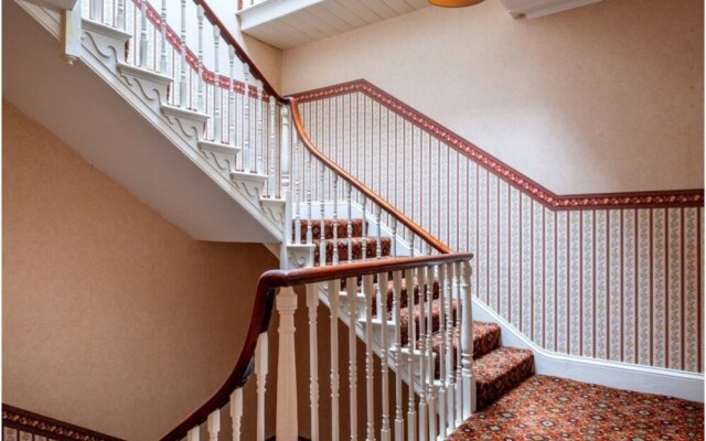 Martyndale Suites