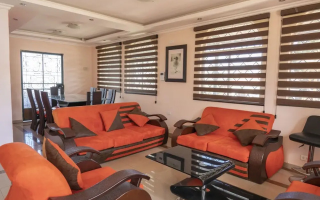 Condor Antisana Lodge