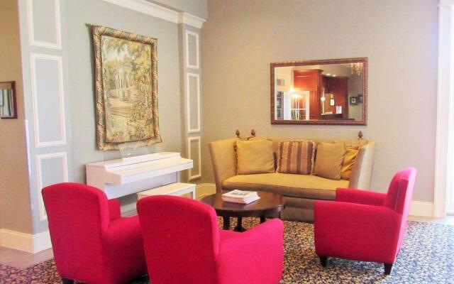 Clarion Hotel Downtown