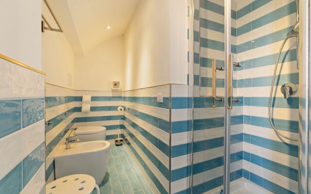 Cosy Holiday Home in Santa Maria di Castellabate With Garden