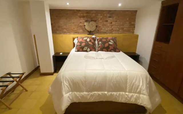 Oasis Hotel