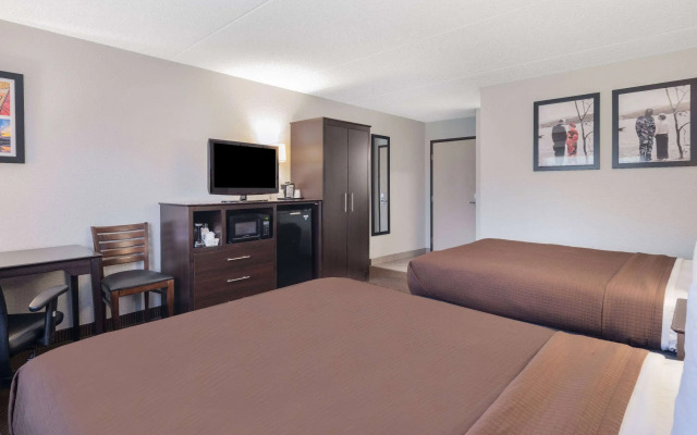 AmericInn by Wyndham Plover Stevens Point