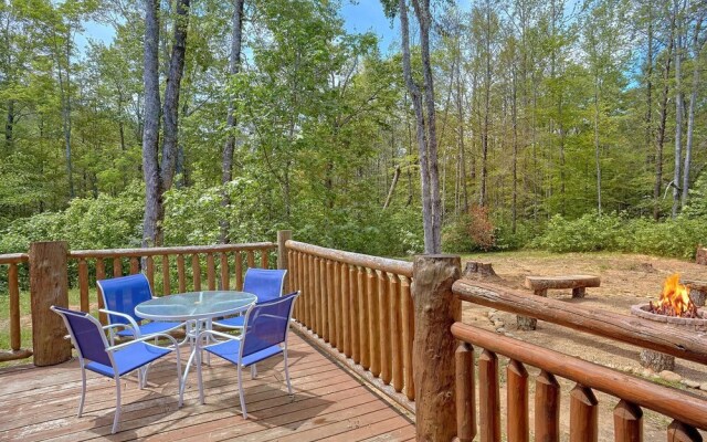 Uwoduhi Pool Lodge Apartment 6