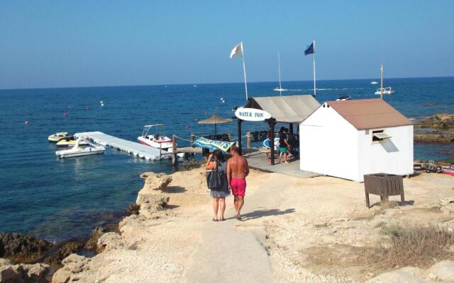 Mythical Sands Resort - Styli