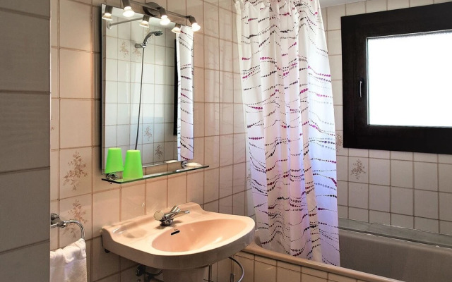 Dreamy Holiday Home in Pals With Swimming Pool