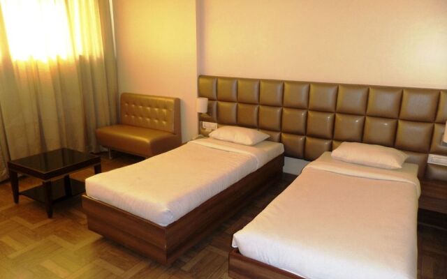 Hotel Rajvikas Residency