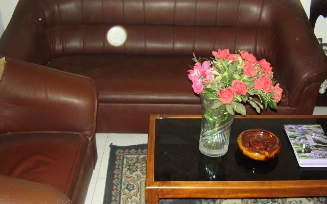 Chamenka Guest House
