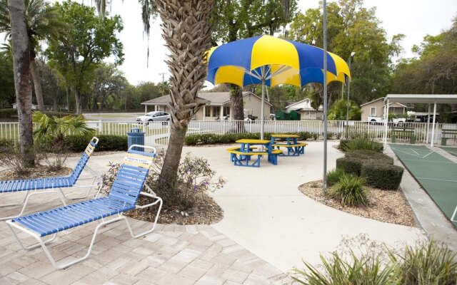 Tampa East RV Resort- Campground