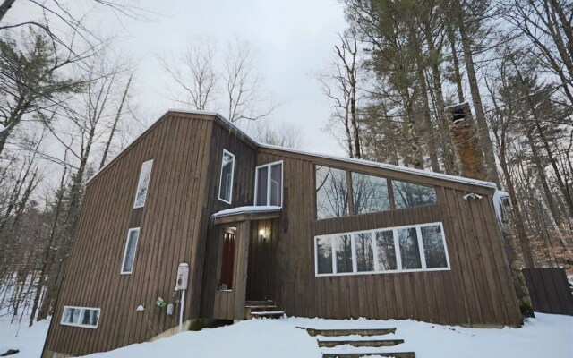 Four Bedroom Pet Friendly Vacation Home in Waterville Estates, NH! - Wb500e
