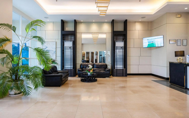 La Mirada Hotel