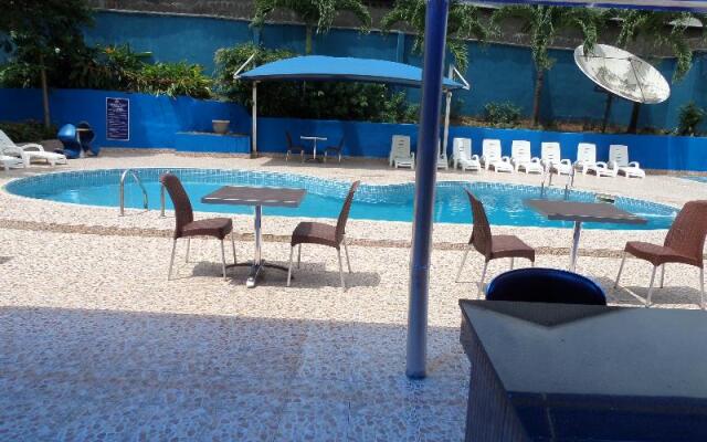 Golden Tulip Lagos Airport Hotel