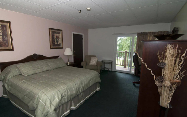 University Inn Academic Suites