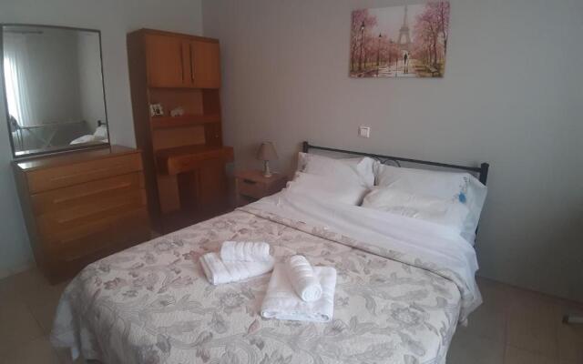 Soula's sunshine big Apartment