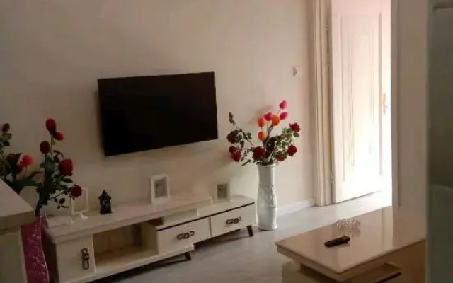 Zhuanghe Youjia Apartment