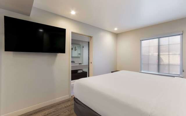 SureStay Plus Hotel by Best Western Tempe University