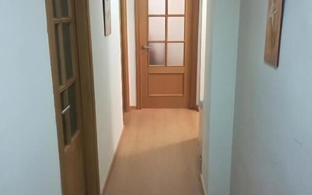 APARTAMENTO PERGAR I - 4 PERSONAS DESDE 35e-WIFI