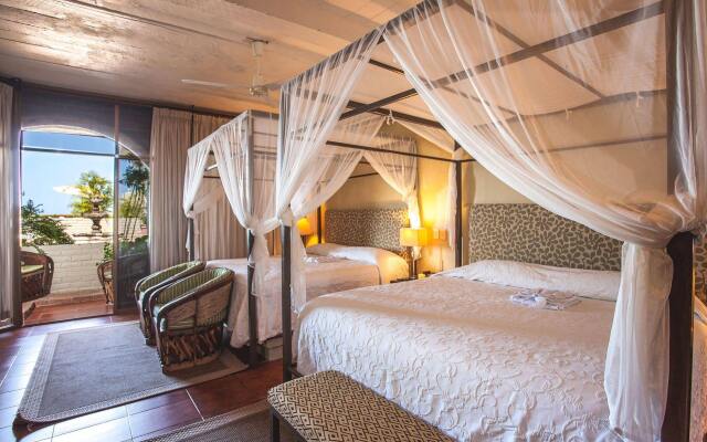 Quinta Maria Cortez Beach Hotel